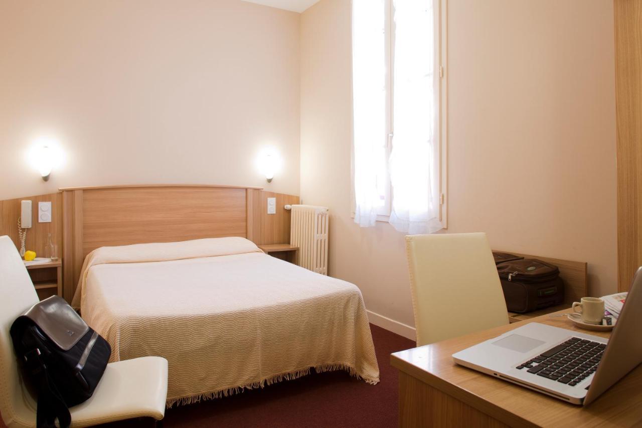 Hotel Le Commerce Mirepoix  Εξωτερικό φωτογραφία