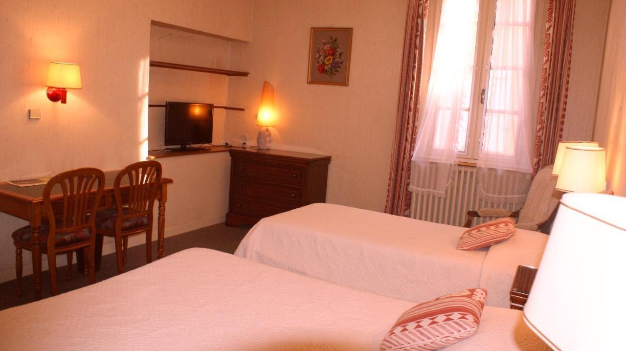 Hotel Le Commerce Mirepoix  Εξωτερικό φωτογραφία