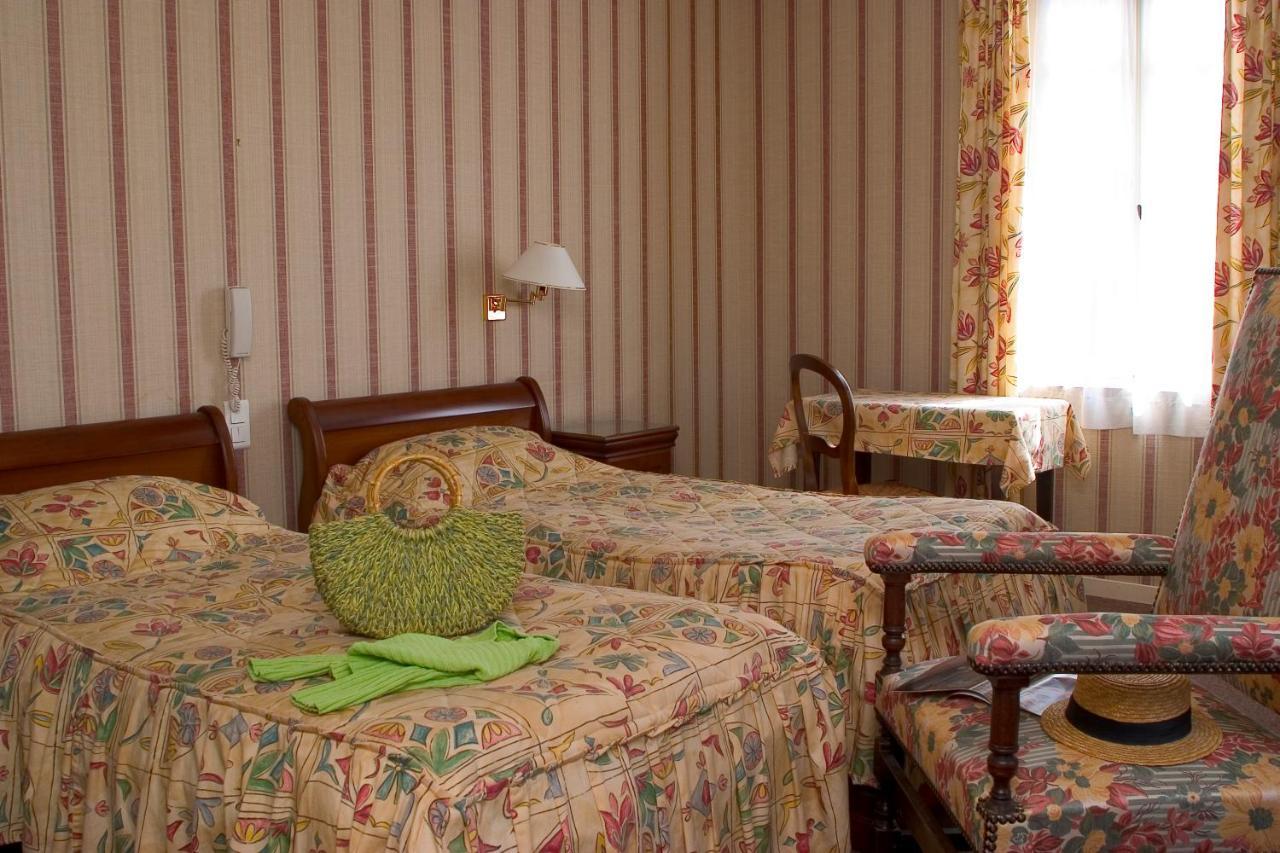 Hotel Le Commerce Mirepoix  Εξωτερικό φωτογραφία