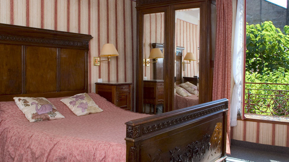 Hotel Le Commerce Mirepoix  Εξωτερικό φωτογραφία