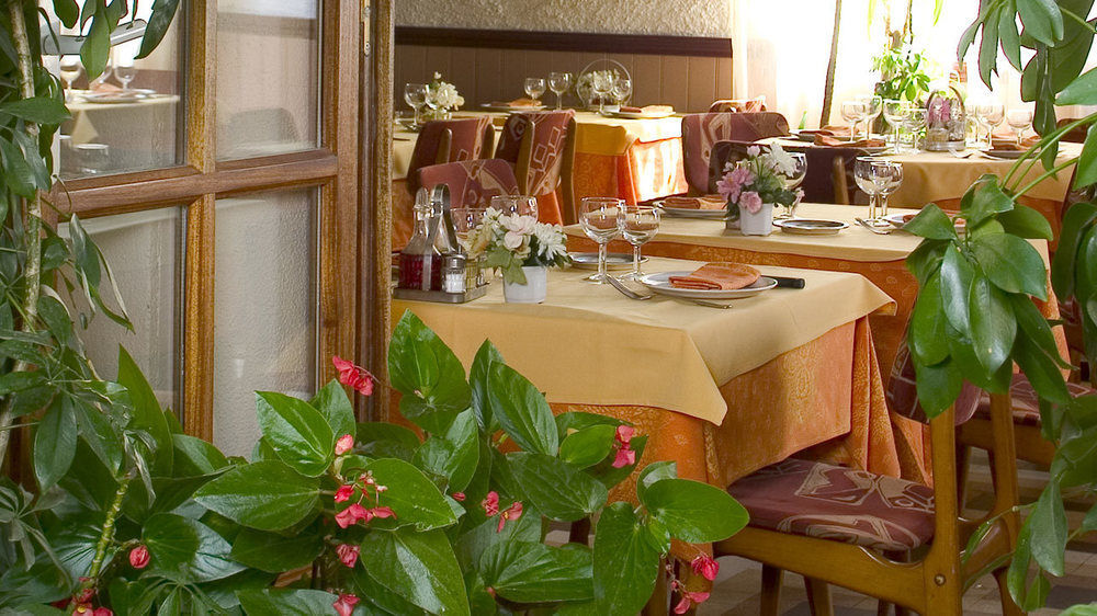 Hotel Le Commerce Mirepoix  Εξωτερικό φωτογραφία