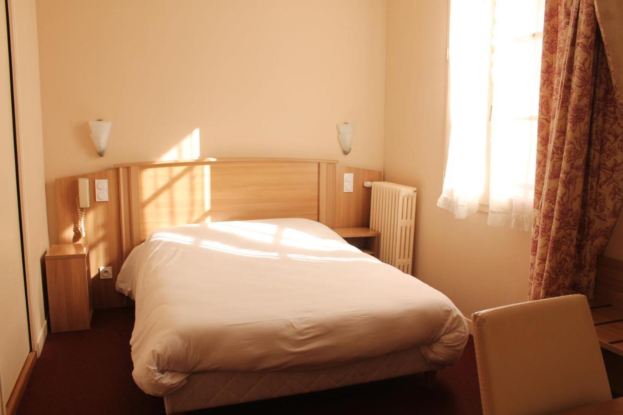 Hotel Le Commerce Mirepoix  Εξωτερικό φωτογραφία